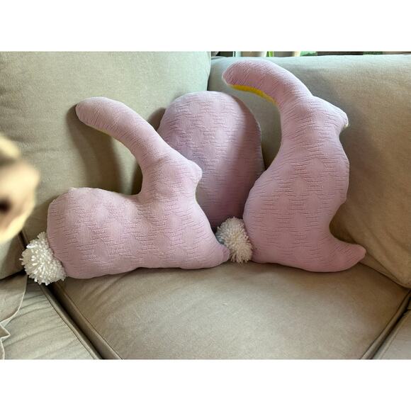 3 Handmade spring bunny pillows - Picture 4 of 6